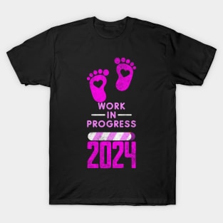 Baby Loading 2024- Baby announcement - PINK T-Shirt